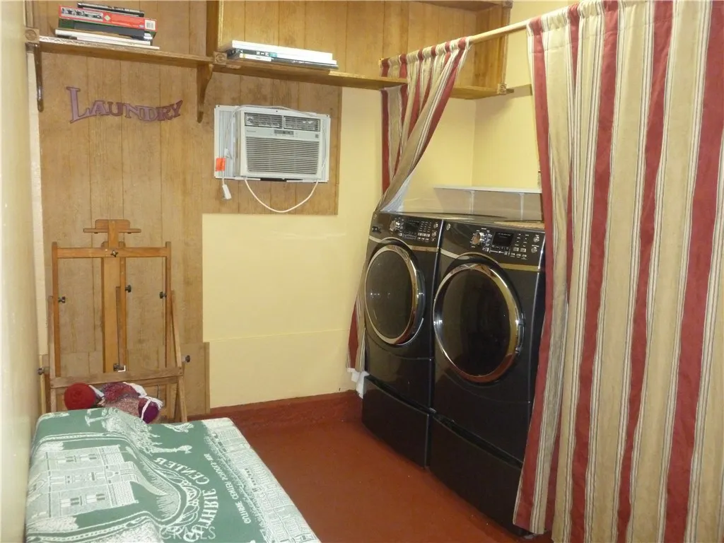 14030 Simshaw, Sylmar, California 91342 home-pic-30